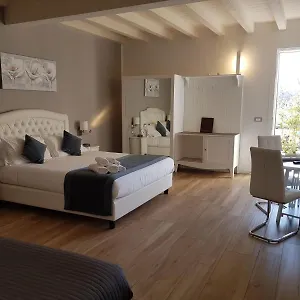 Bed & Breakfast Emozioni E Relax, Pietole