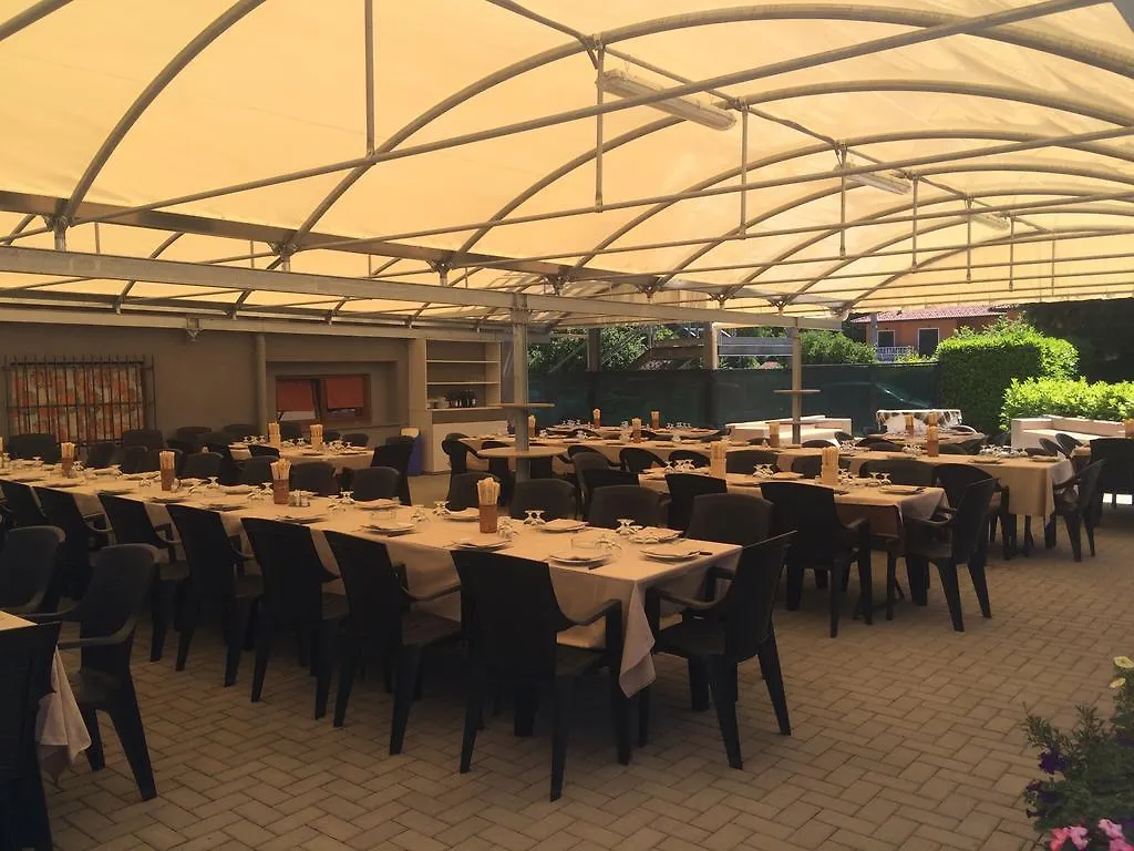 Albergo Cristallo Cittiglio Hotel